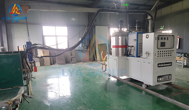 Mushroom Stone Pu Production Equipment